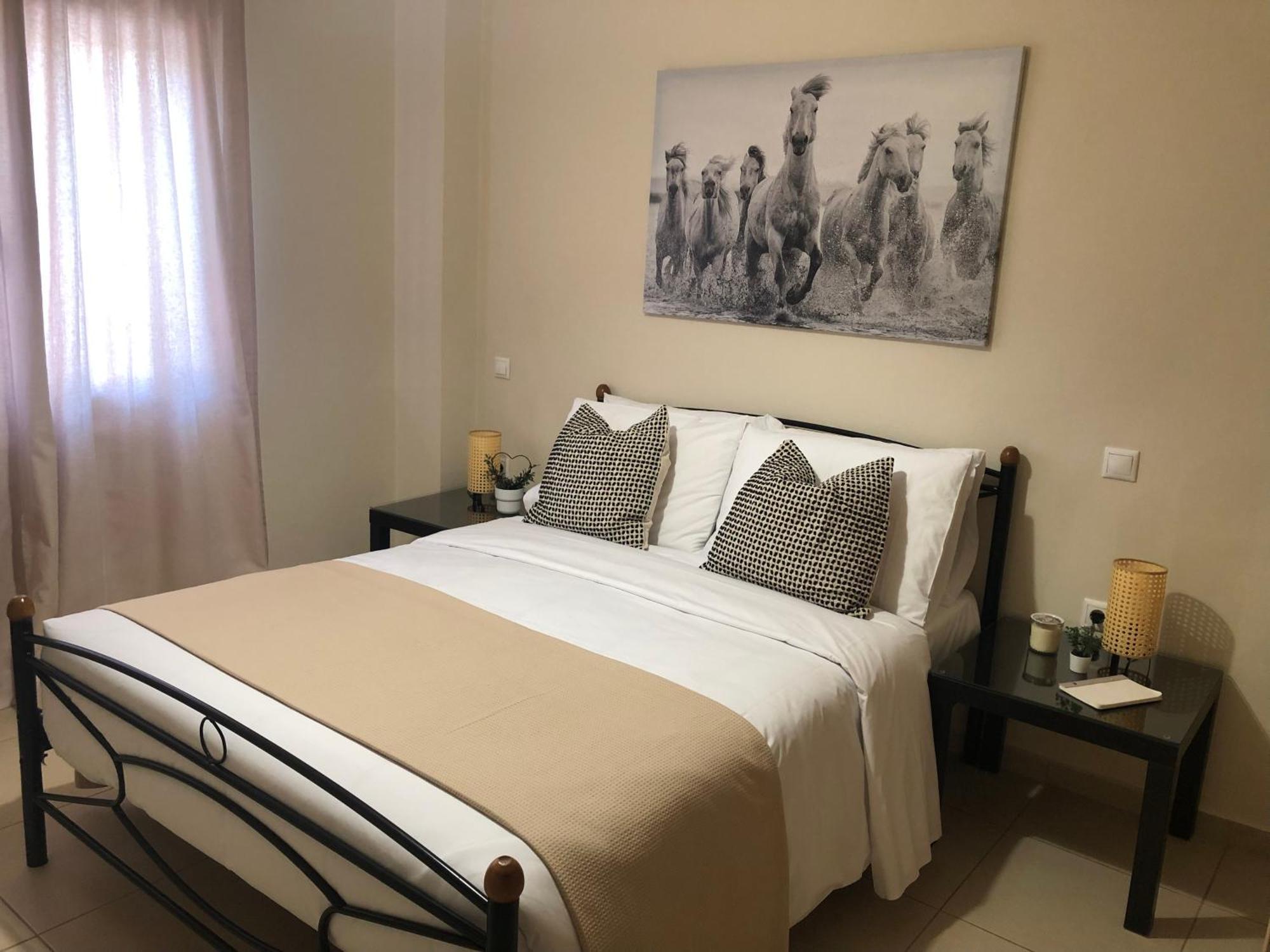 Homey Getaway Apartments, Aretousa Sitia ภายนอก รูปภาพ